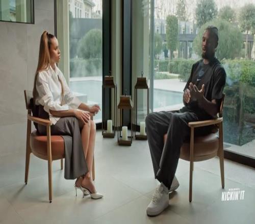 曼城树立京,多安杰出贡,献纪念石碑,新葡京,新葡京app,新葡京娱乐,新普京赌场